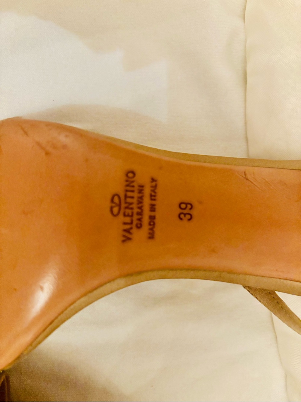 Valentino Garavani Gold Crystal Heels -very rare - Picture 11 of 14